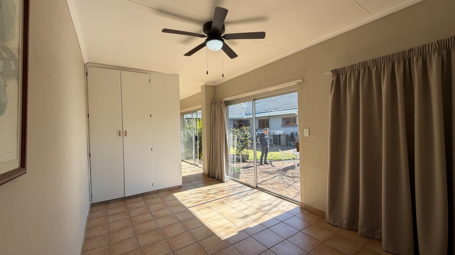 4 Bedroom Property for Sale in Oewersig North West